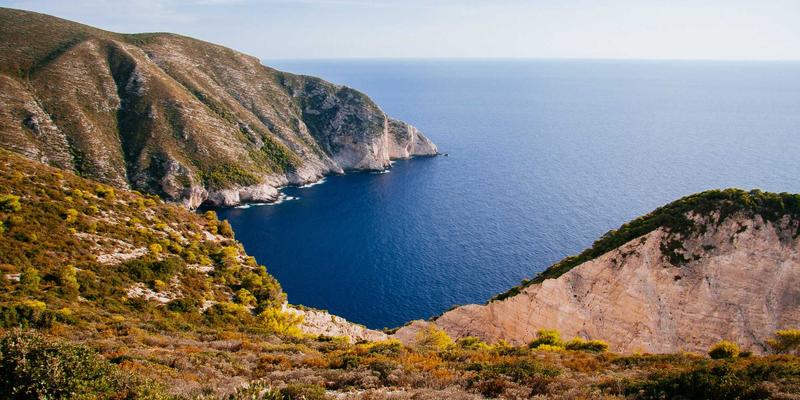 5G核心网革命:深度解析网络切片实现原理与端到端管理框架